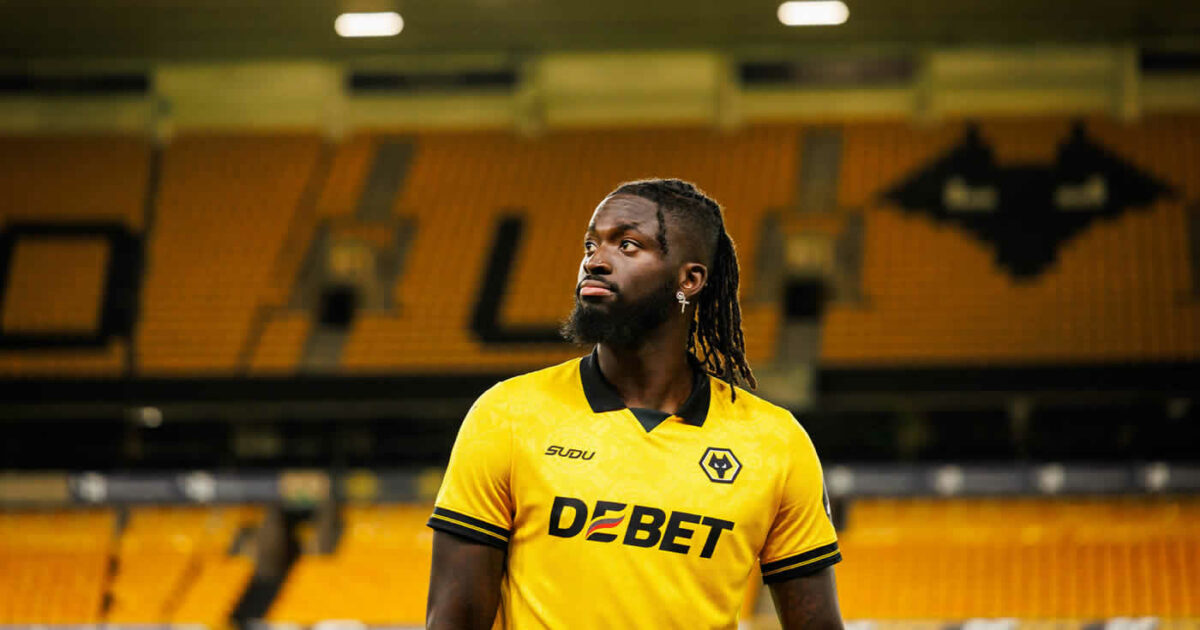 Wolves silent on Arokodare’s future amid transfer talk