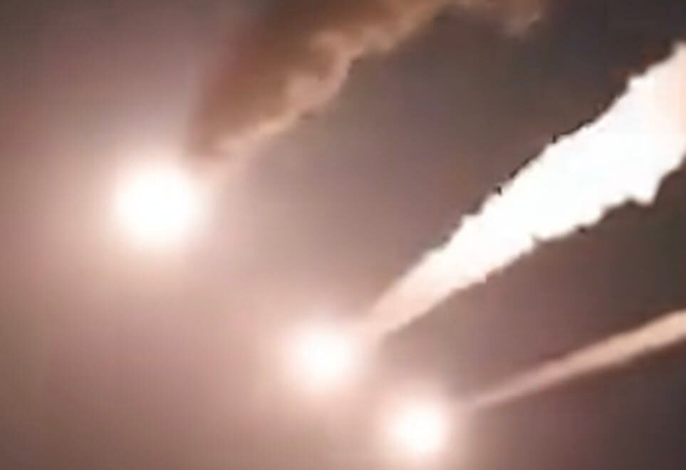 US and Iran Exchange Attacks Amid Rising Tensions