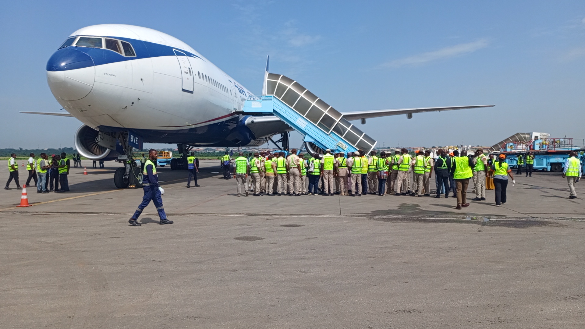 Nigerians Return Home from South Africa Amid Rising Attacks