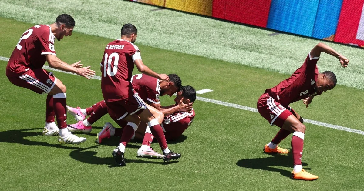 Qatar gets first World Cup point with late equaliser against Switzerland