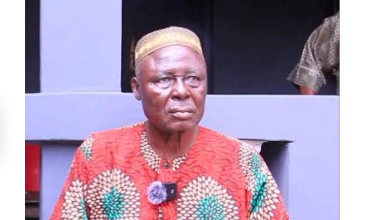 Fuji legend Love Azeez laid to rest in Lagos