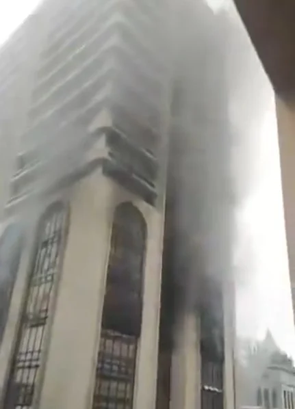 Fire Breaks Out at Polaris Bank on Lagos Island