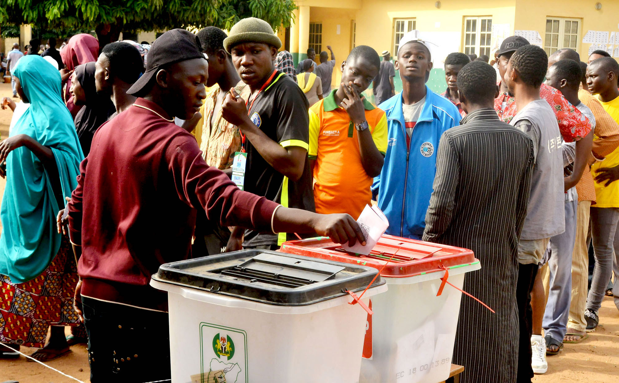 Abuja residents frustrated over PVC pre-registration issues