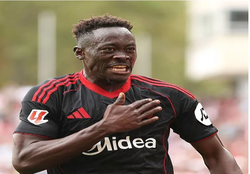 Sevilla considers selling Akor Adams as interest rises
