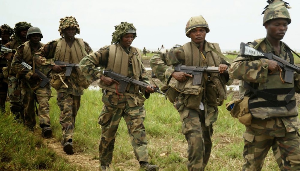 Soldiers Stop Terrorists and Seize Weapons at Benue Yam Market