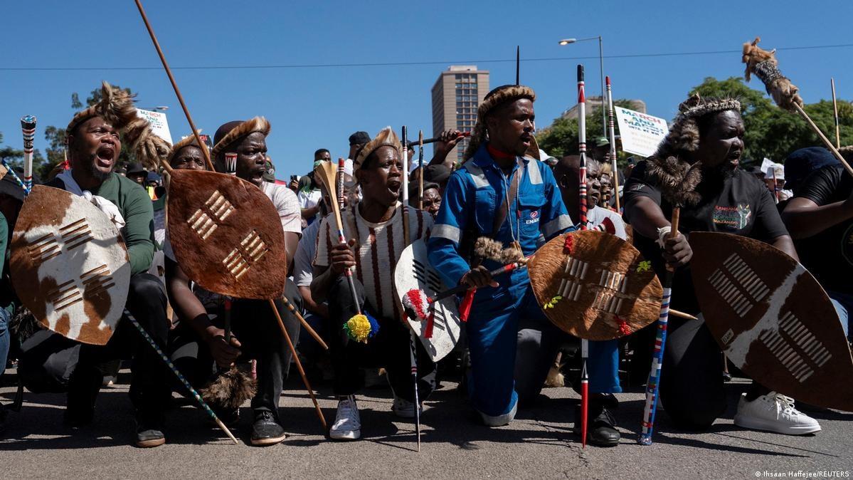 Did Nigeria really spend $61 billion to help South Africa fight apartheid?